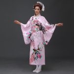 Kimono traditionnel japonais pour femme Kujaku 5