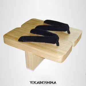 Tengu geta japonaise en bois