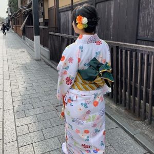 kimono japonais femme traditionnel