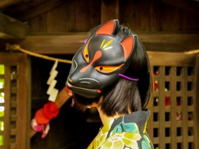 masque kitsune noir