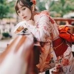 Kimono traditionnel femme sakura rouge 7