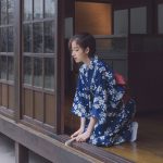 Kimono traditionnel pour femme motif floral 3